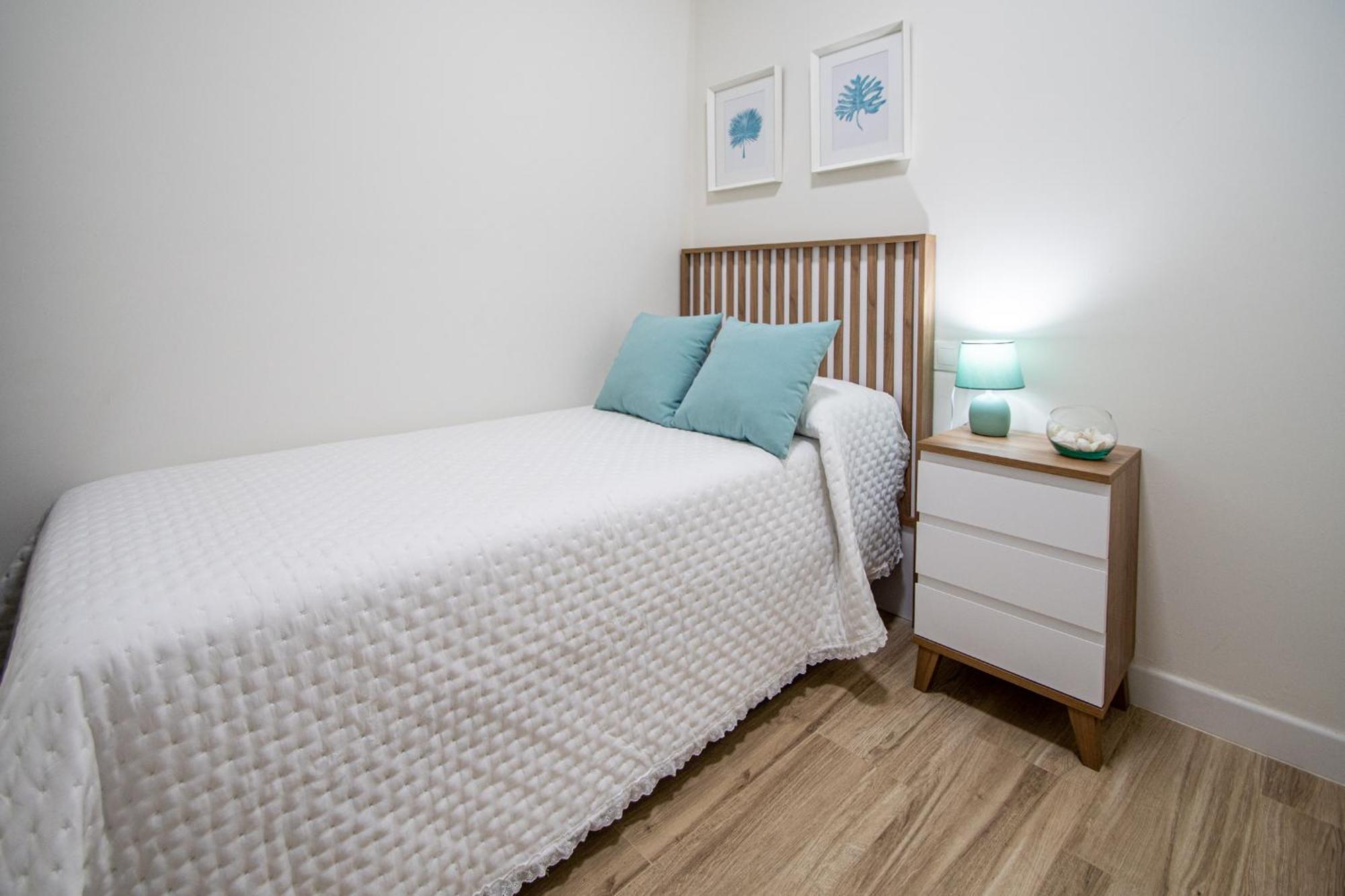 Las Tres Llaves De Cadiz Apartment Bagian luar foto