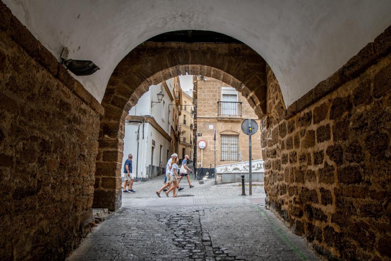 Las Tres Llaves De Cadiz Apartment Bagian luar foto